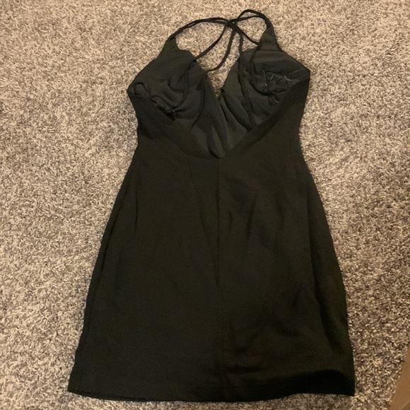 Windsor black mini dress that’s never been worn before size small - Picture 2 of 2